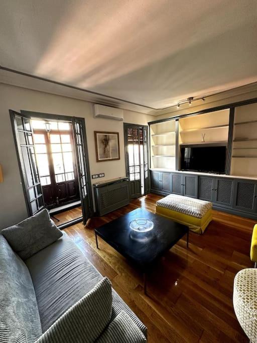 Apartamento Con Parking En Centro De Madrid-Chamberi Apartment Exterior photo